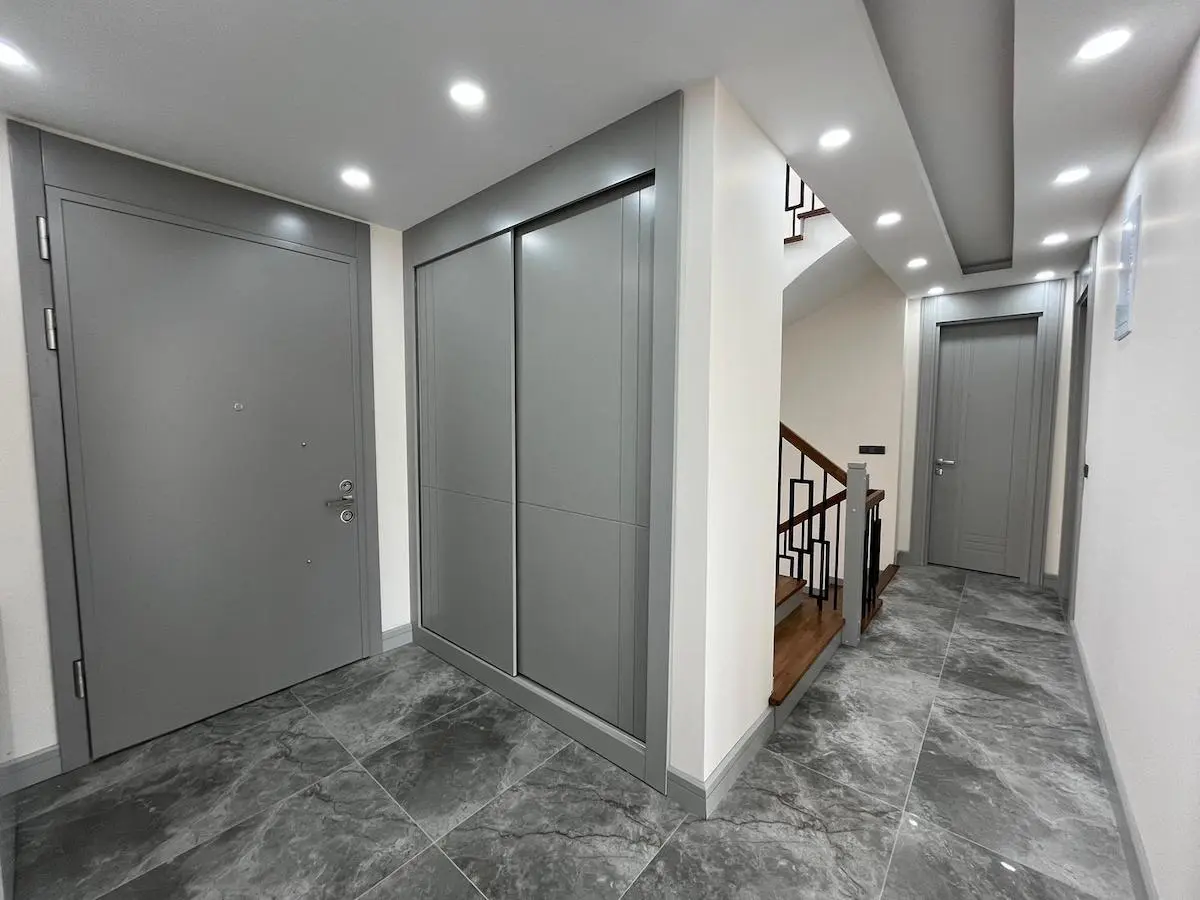 Hall